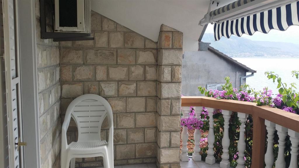 Apartmani Kalinic Bijela Exterior photo